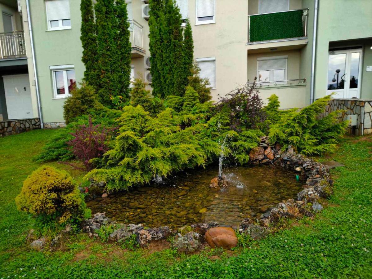 Apartman Jovanovic Vrnjačka Banja Exteriör bild